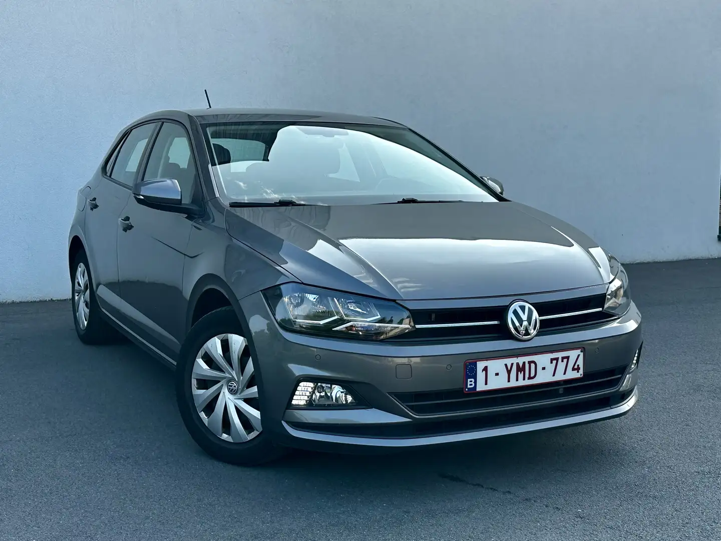 Volkswagen Polo 1.6 CR TDi Comfortline Grijs - 1