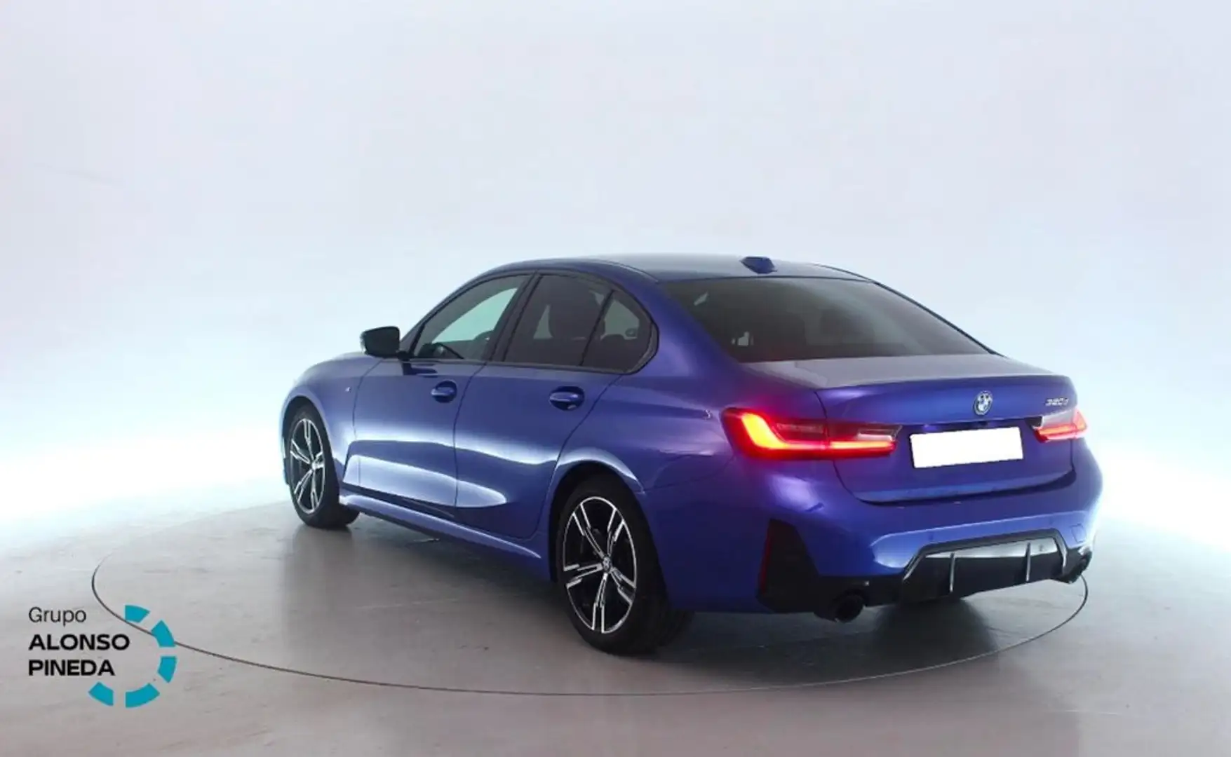 BMW 320 d Azul - 2