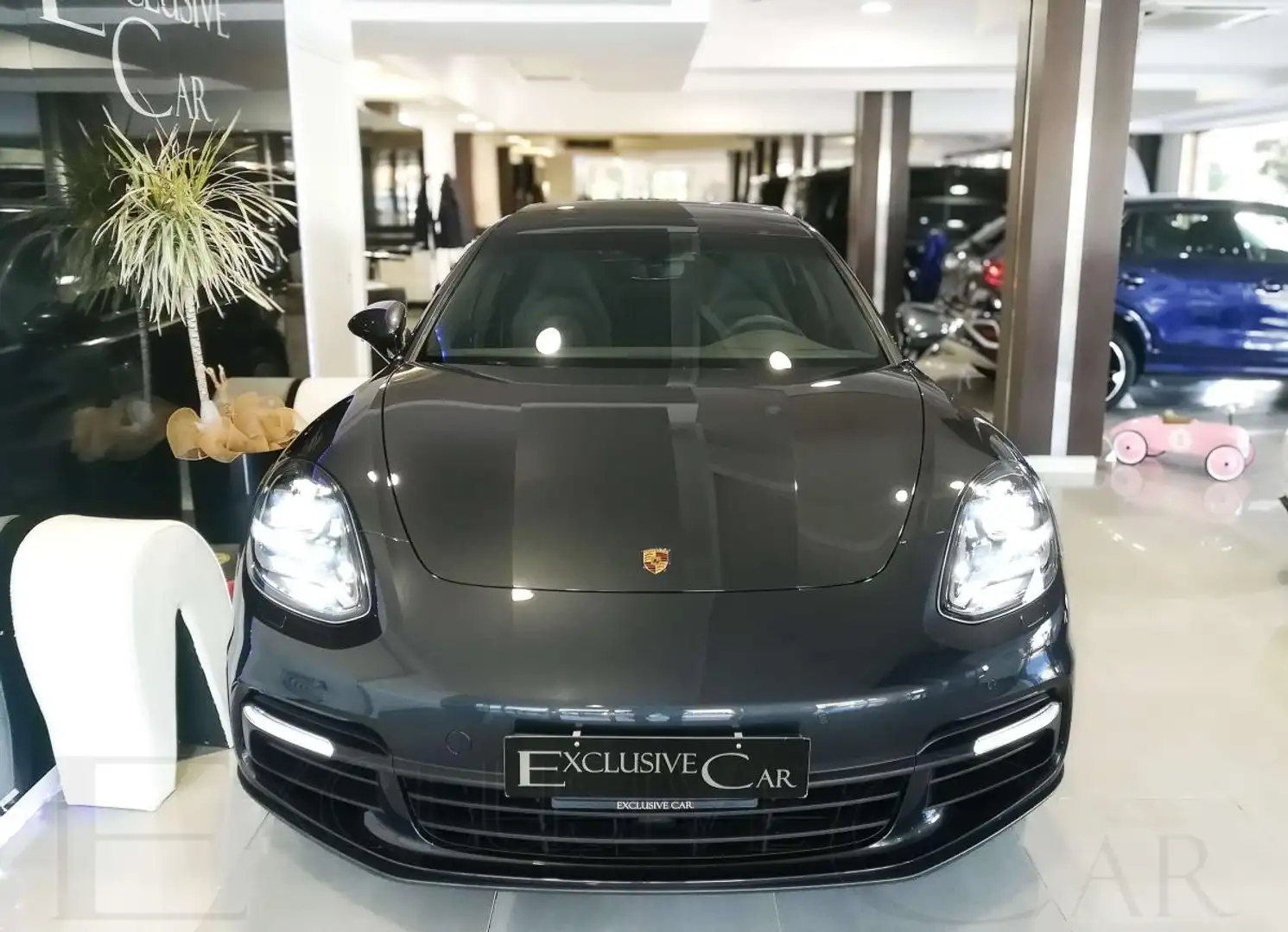 Porsche Panamera 4 Grigio - 1