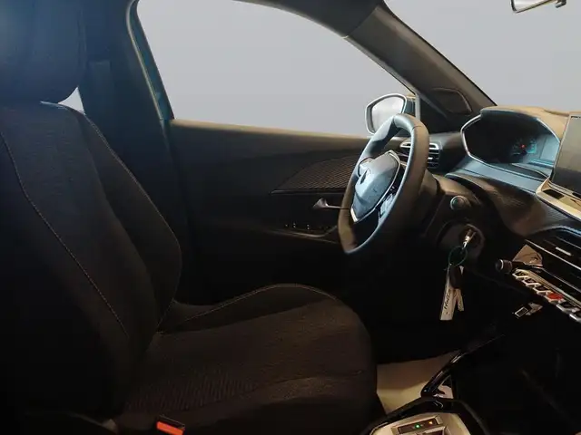 Peugeot 2008 view 13