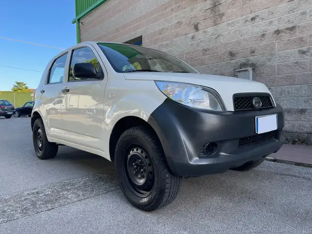 Daihatsu Terios 1.3 86CV SX 4X4 5 P CLIMA RADIO CD GANCIO TRAINO