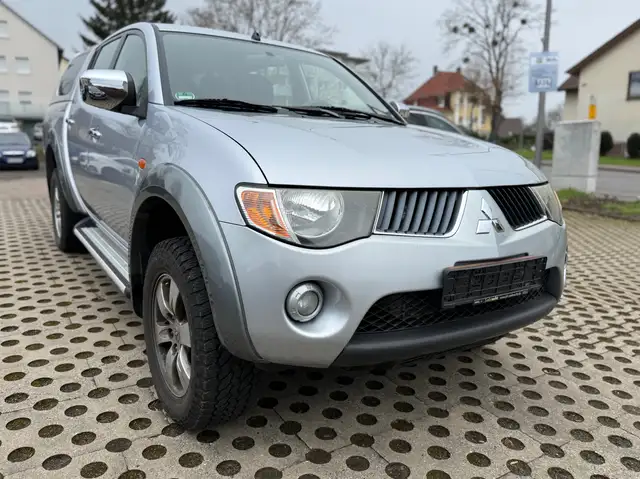 Mitsubishi L200 Intense Doppelkabine 4WD