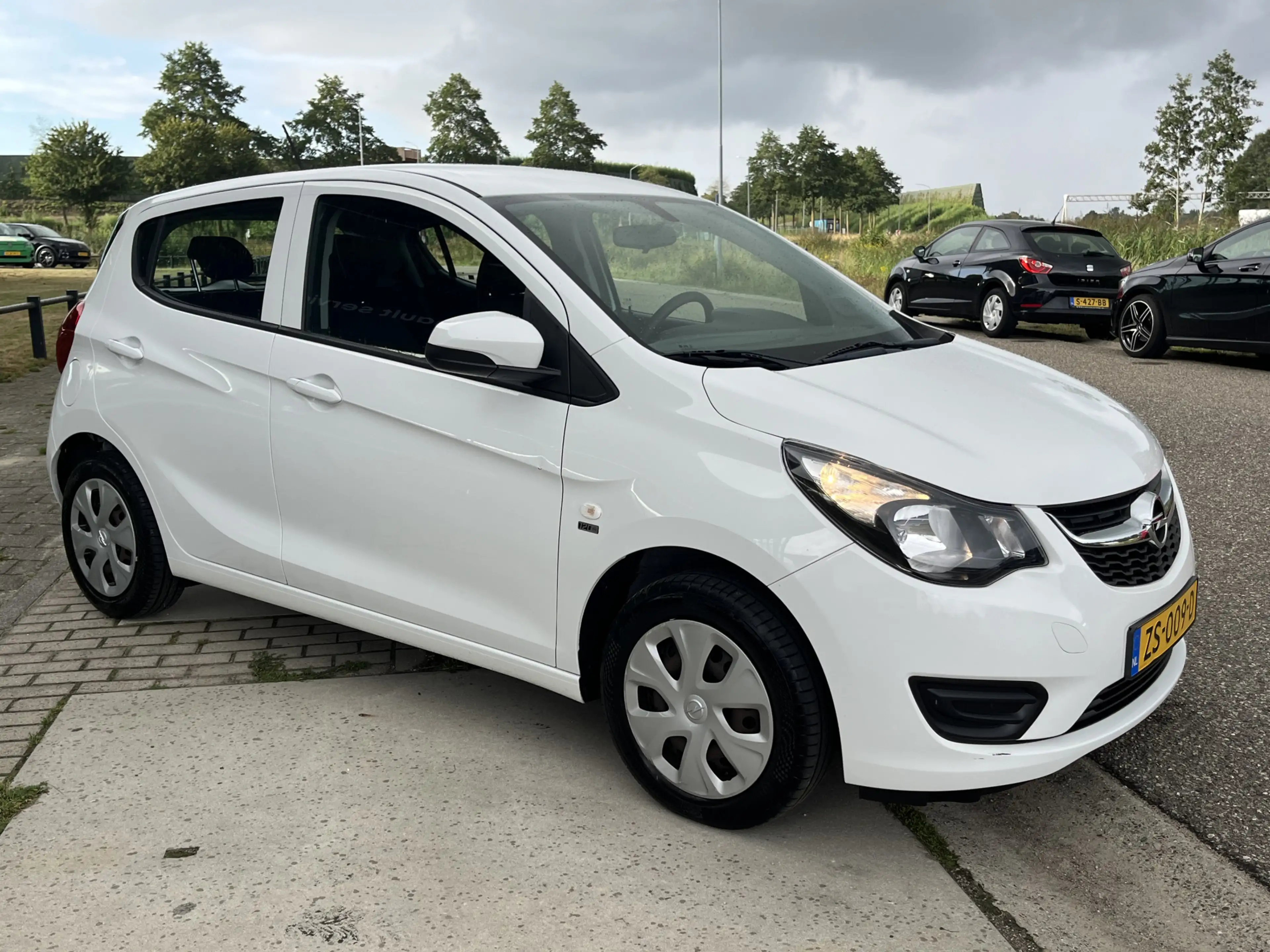 Opel Karl 1.0 ecoFLEX 120 Jaar Edition / Cruise / Airco / El — photo 12