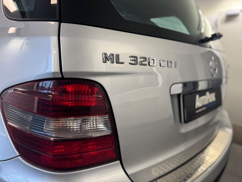 Mercedes-Benz ML 320 CDI *Bi-Xenon*Schiebedach*V6*Sport* — photo 11