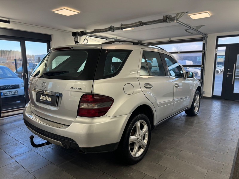 Mercedes-Benz ML 320 CDI *Bi-Xenon*Schiebedach*V6*Sport* — photo 6