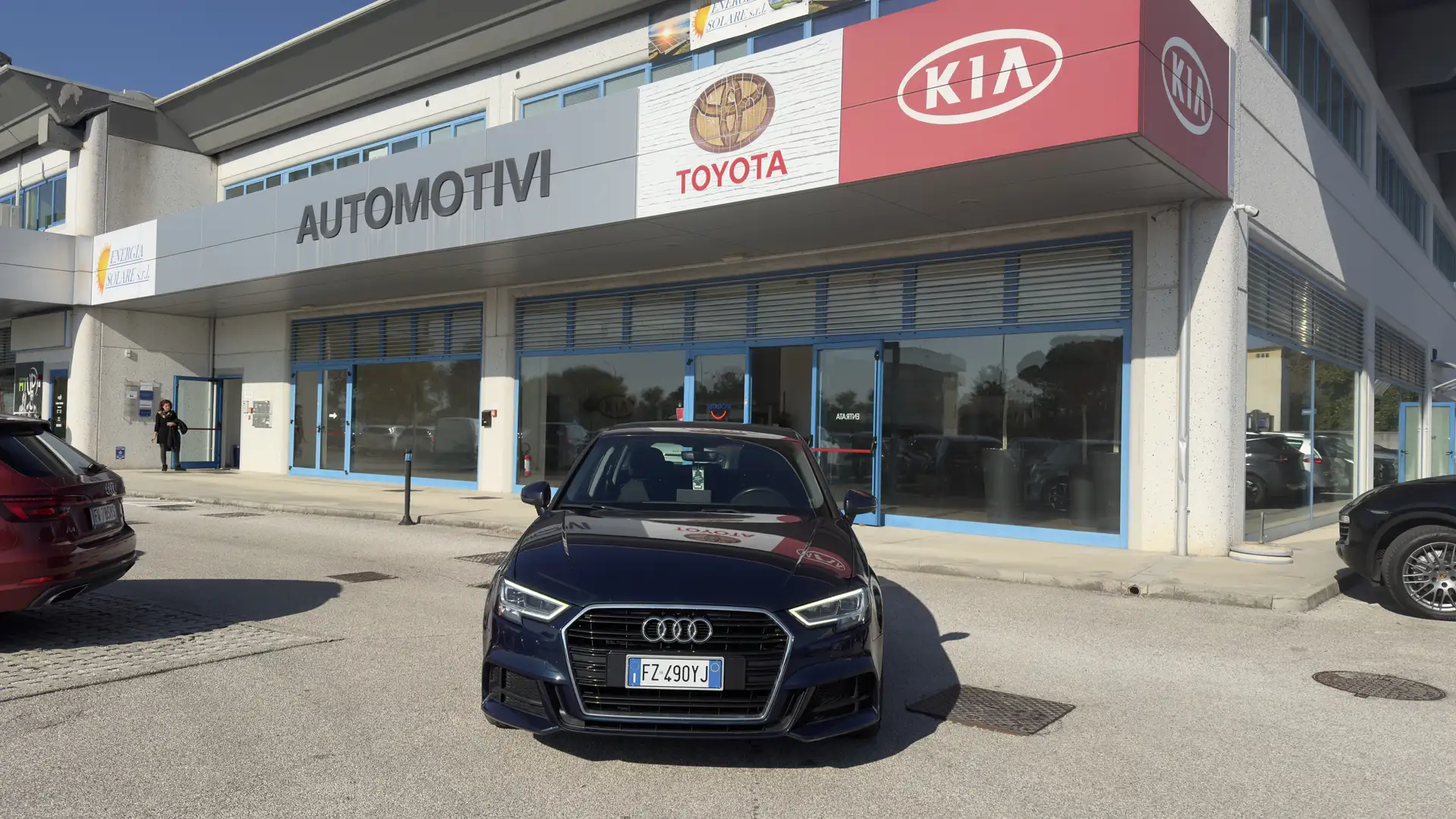 Audi A3 A3 III 2016 Sportback 30 1.5 g-tron Admired 131cv Bleu - 1