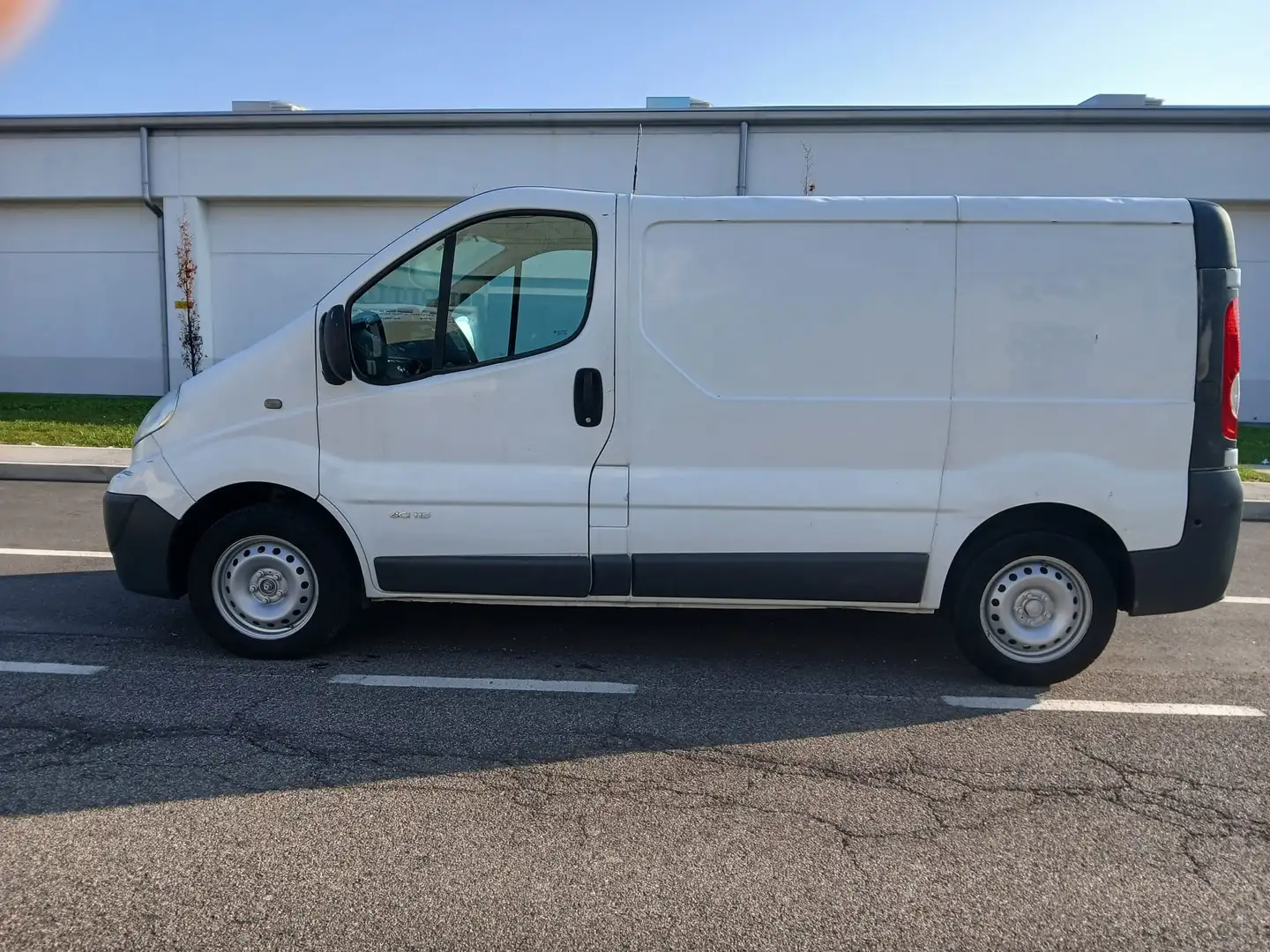 Nissan Primastar 2.0 3 Posti Wit - 1