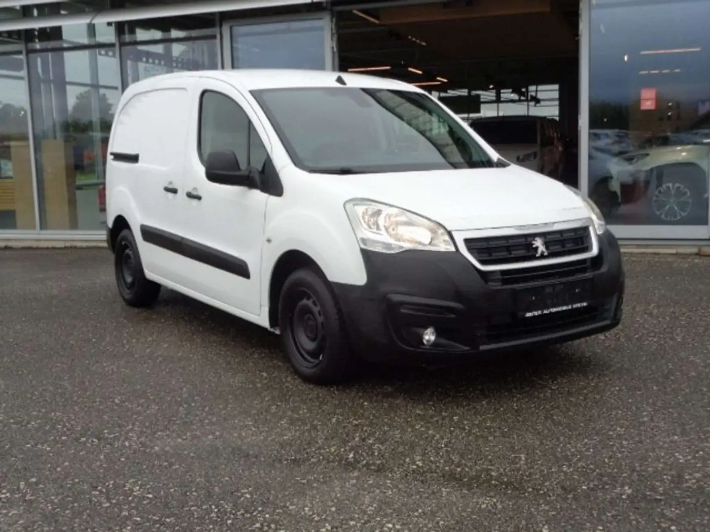 Peugeot Partner L1 Premium 1,6 BlueHDi 100 S&S Euro 6 Weiß - 1