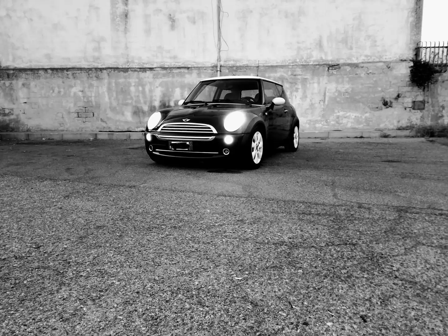 MINI Cooper Mini II 2001 1.6 Zwart - 1