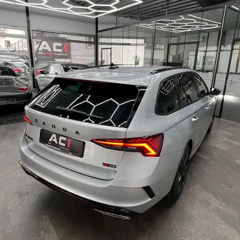 Skoda Octavia view 11