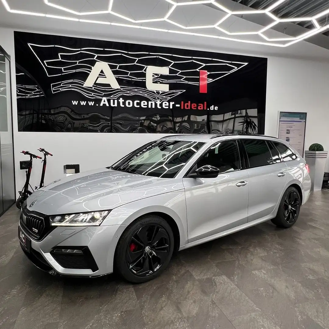 Skoda Octavia Combi RS, 1.H., VC,HeadUp,LED,Kamera,SHA Silber - 1