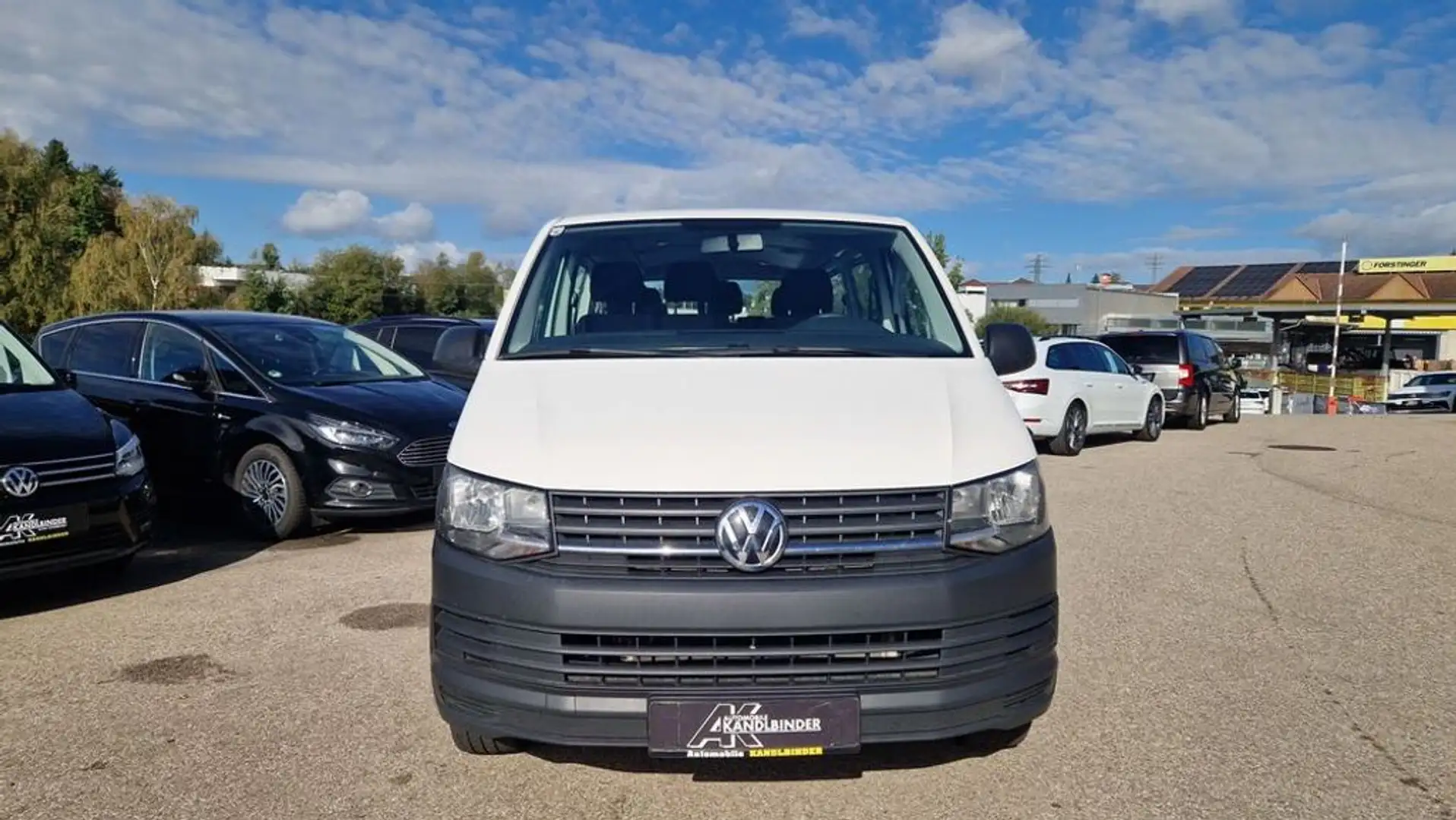 Volkswagen T6 Kombi LR 2,0 TDI BMT '' 9-Sitzer'' Weiß - 2