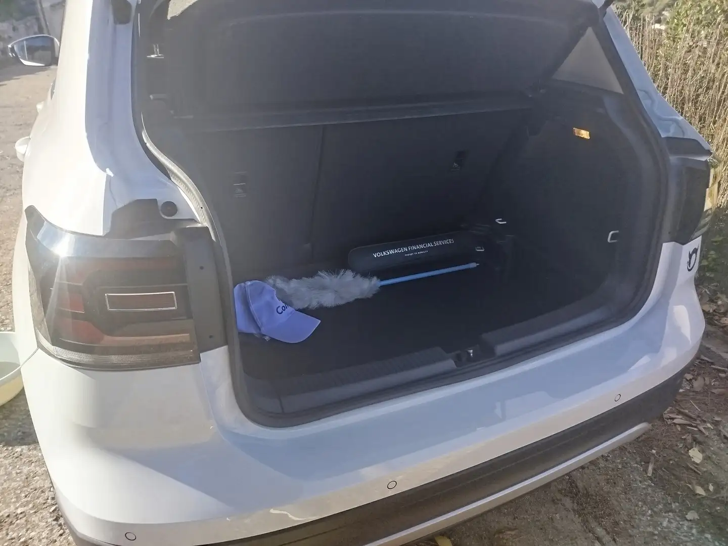 Volkswagen T-Cross 1.0 TSI Advance 81kW - 2