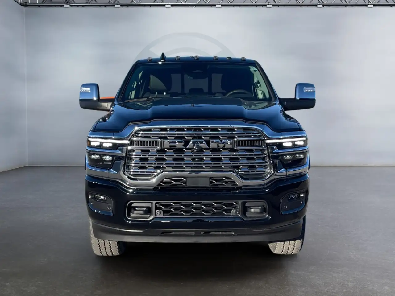 RAM 3500 снимка RAM 3500