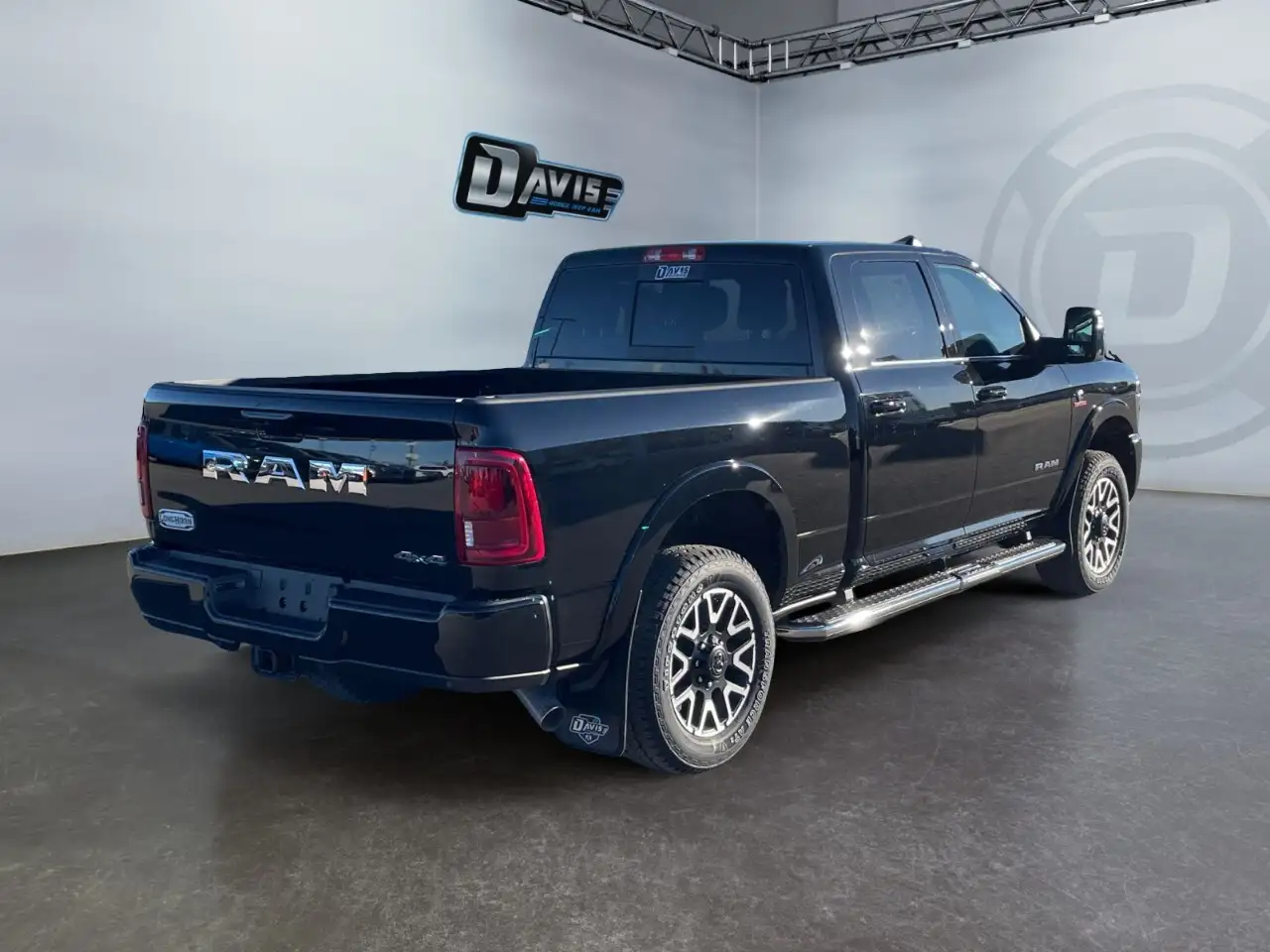 RAM 3500 снимка RAM 3500