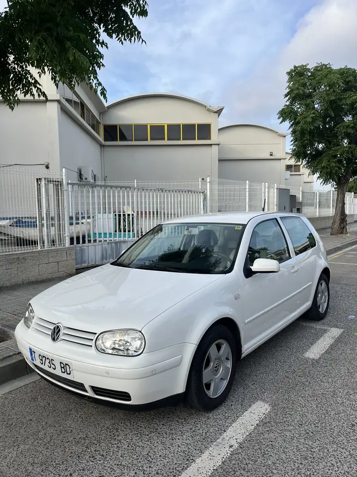 Volkswagen Golf 1.6 Highline 100, foto 3