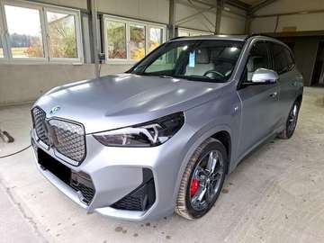 iX1 eDrive 20 M Sport