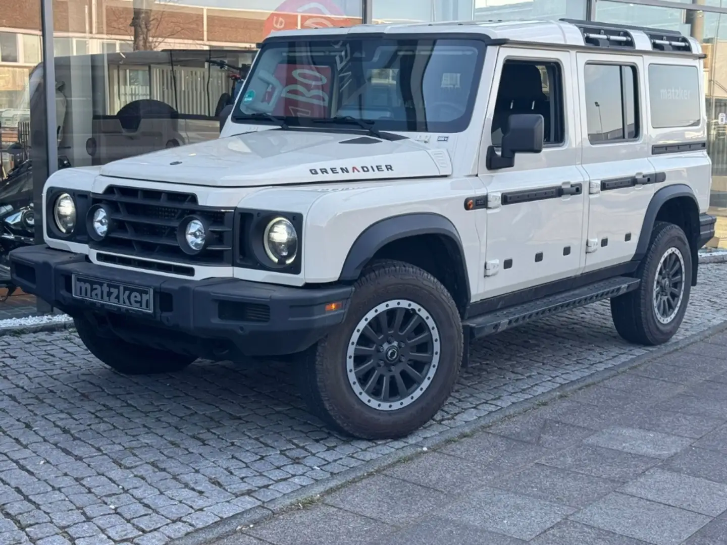 Ineos Grenadier SW 3.0 Diesel Fieldmaster UPE 93.745 Blanco - 2