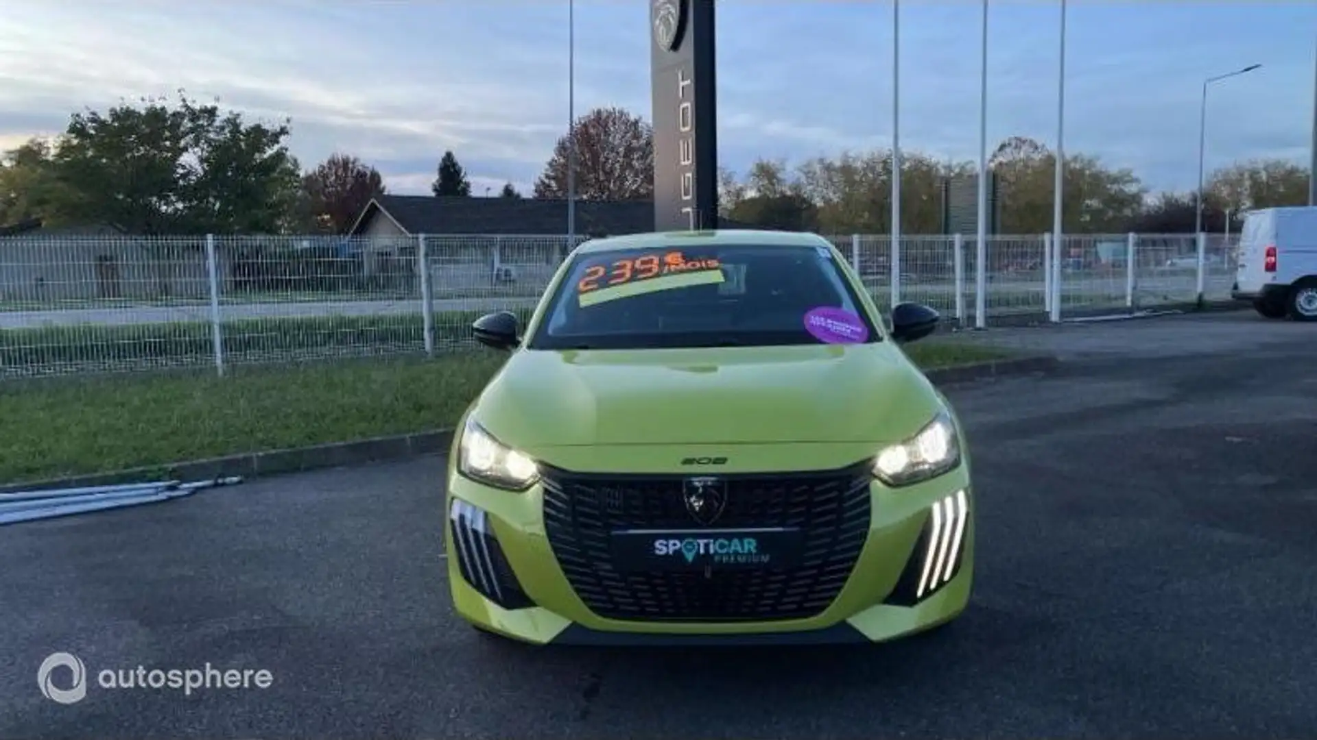 Peugeot 208 1.2 Hybrid 100ch STYLE e-DCS6 - 2