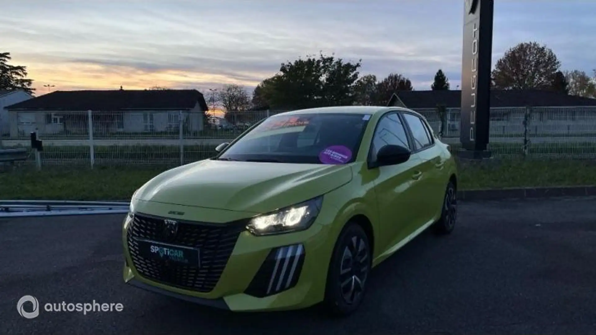 Peugeot 208 1.2 Hybrid 100ch STYLE e-DCS6 - 1