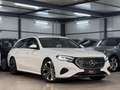 Mercedes-Benz E 220 d 4M AVANTGARDE ADVANCED*AHK*DIST*WIDE*1.H Blanc - thumbnail 1