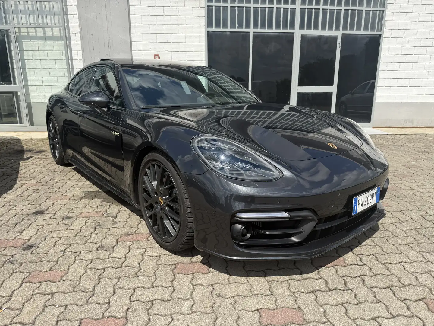 Porsche Panamera 2.9 4 e-hybrid Executive auto Nero - 2