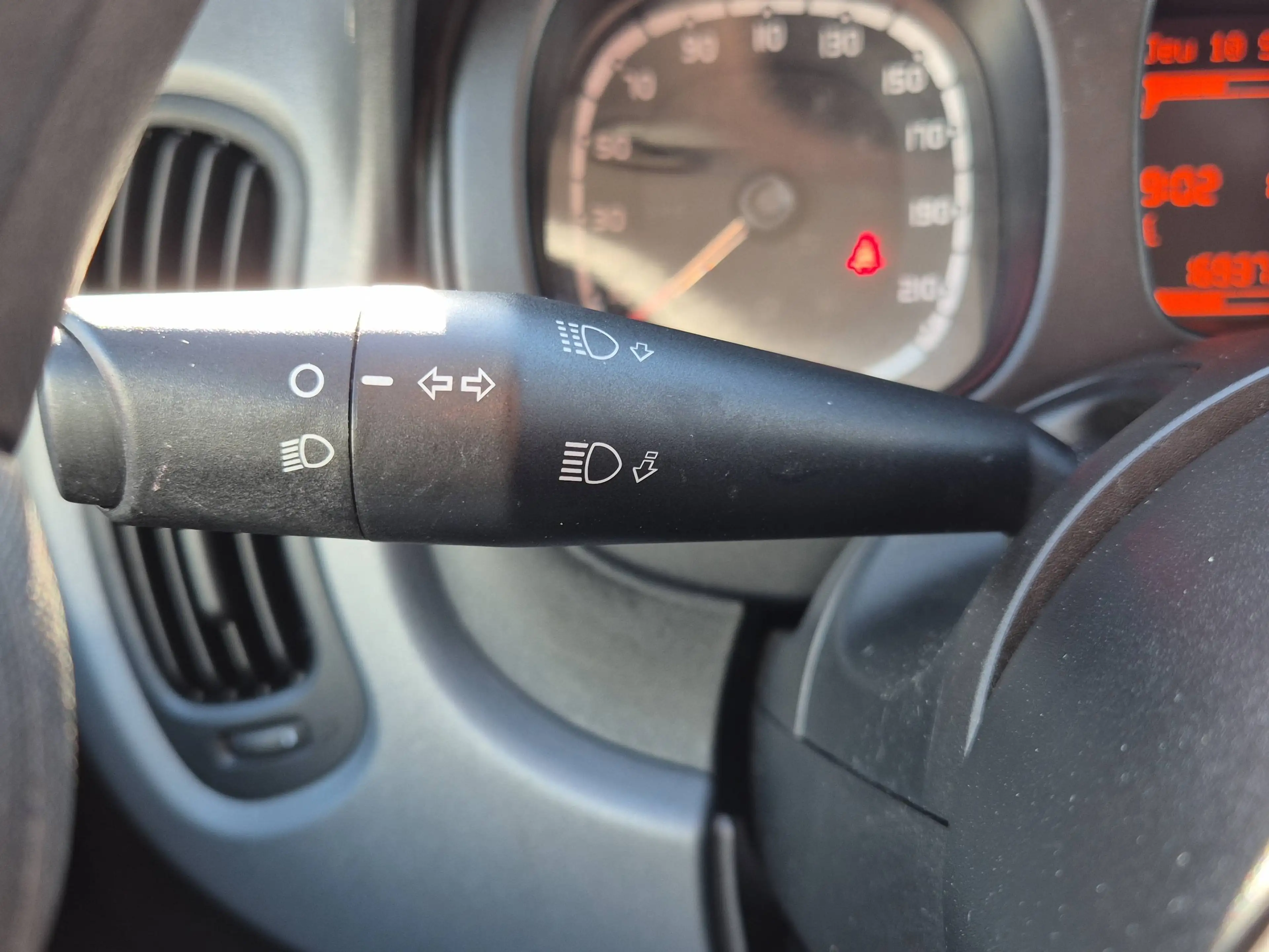 Fiat Panda Panda 1.0i MHEV City Life 5pl. — photo 9