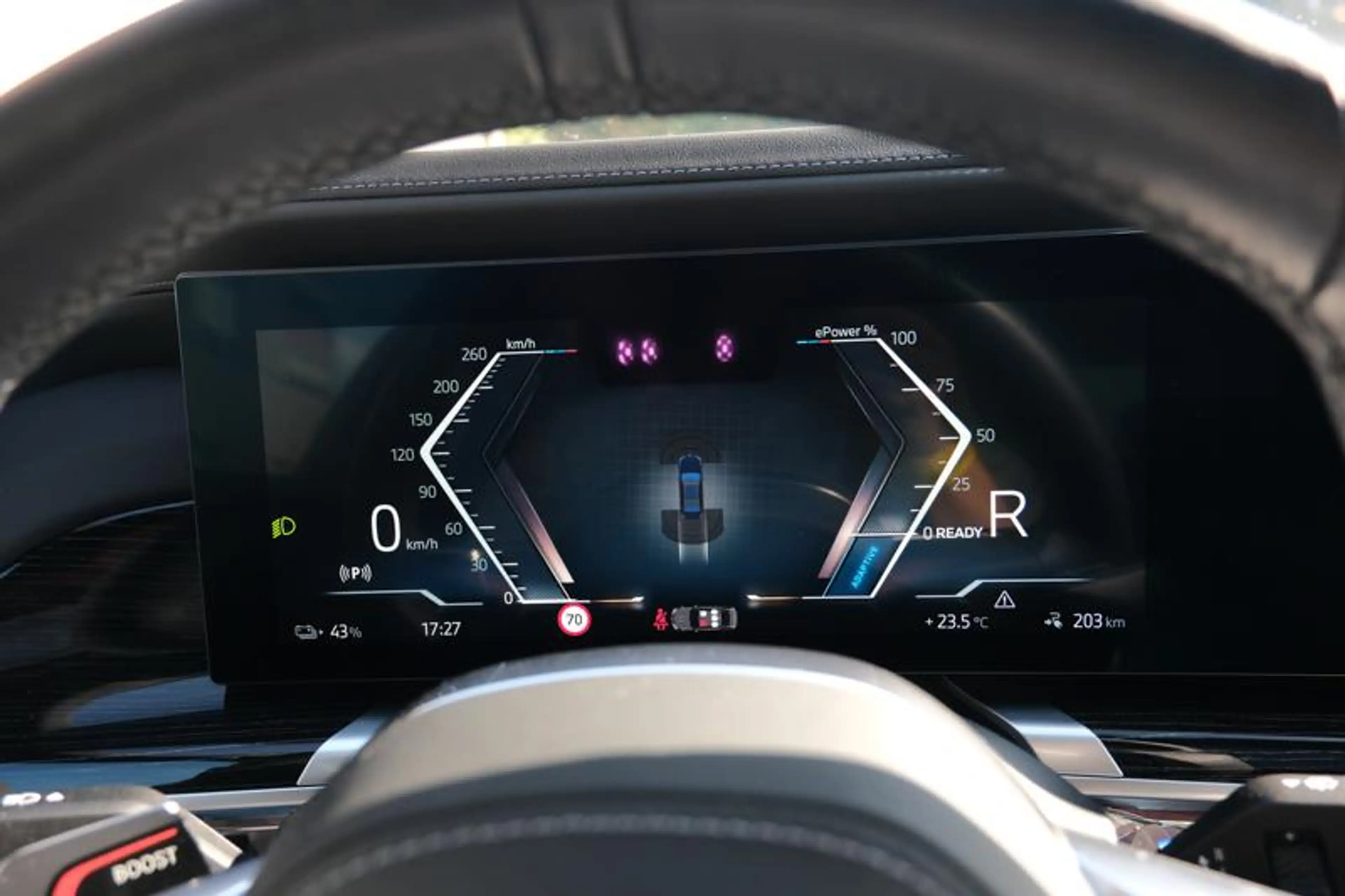 BMW i7 i7 eDrive50 M Sport | THEATRE SCREEN | ICONIC GLOW — photo 12