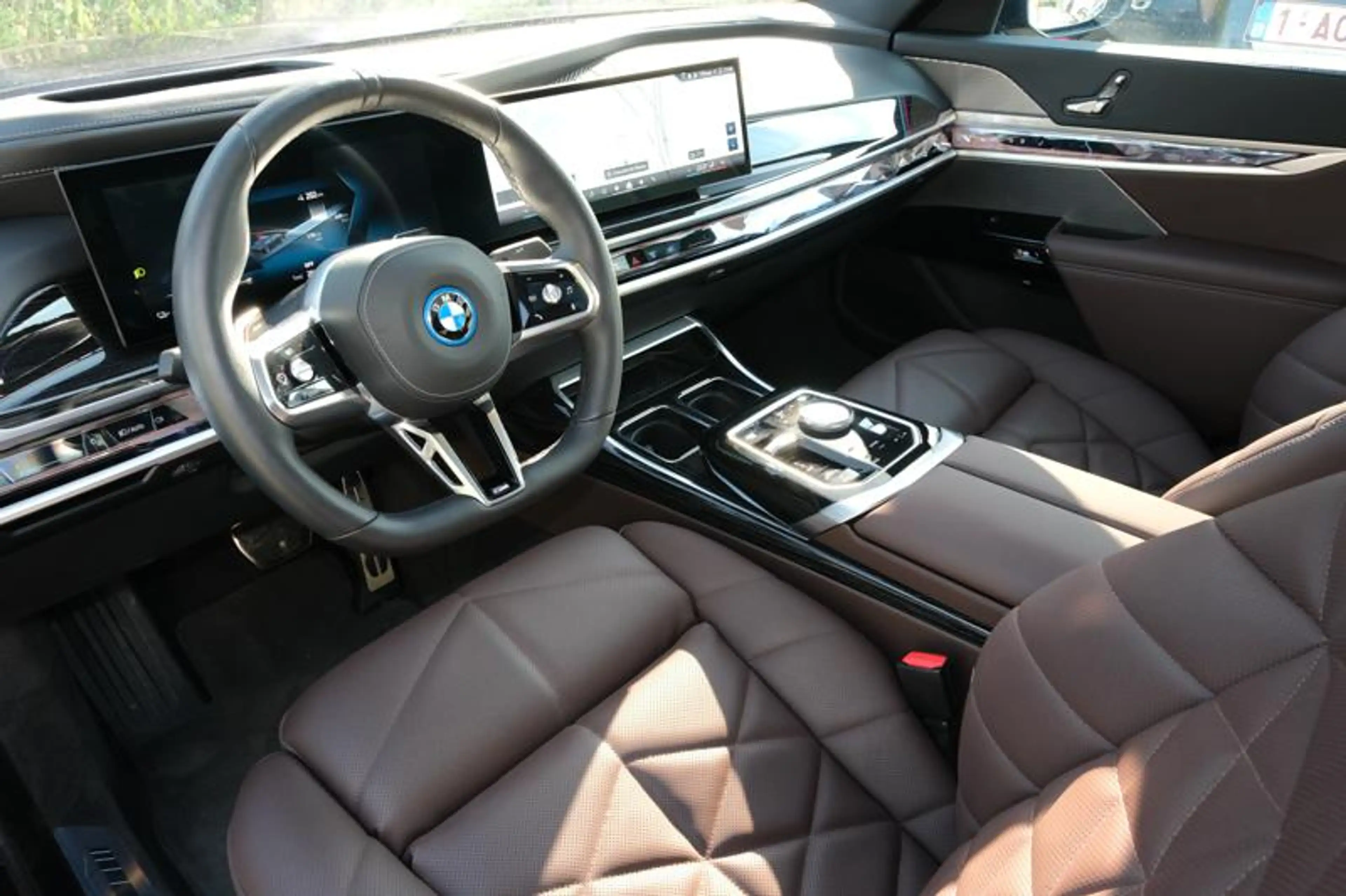 BMW i7 i7 eDrive50 M Sport | THEATRE SCREEN | ICONIC GLOW — photo 6