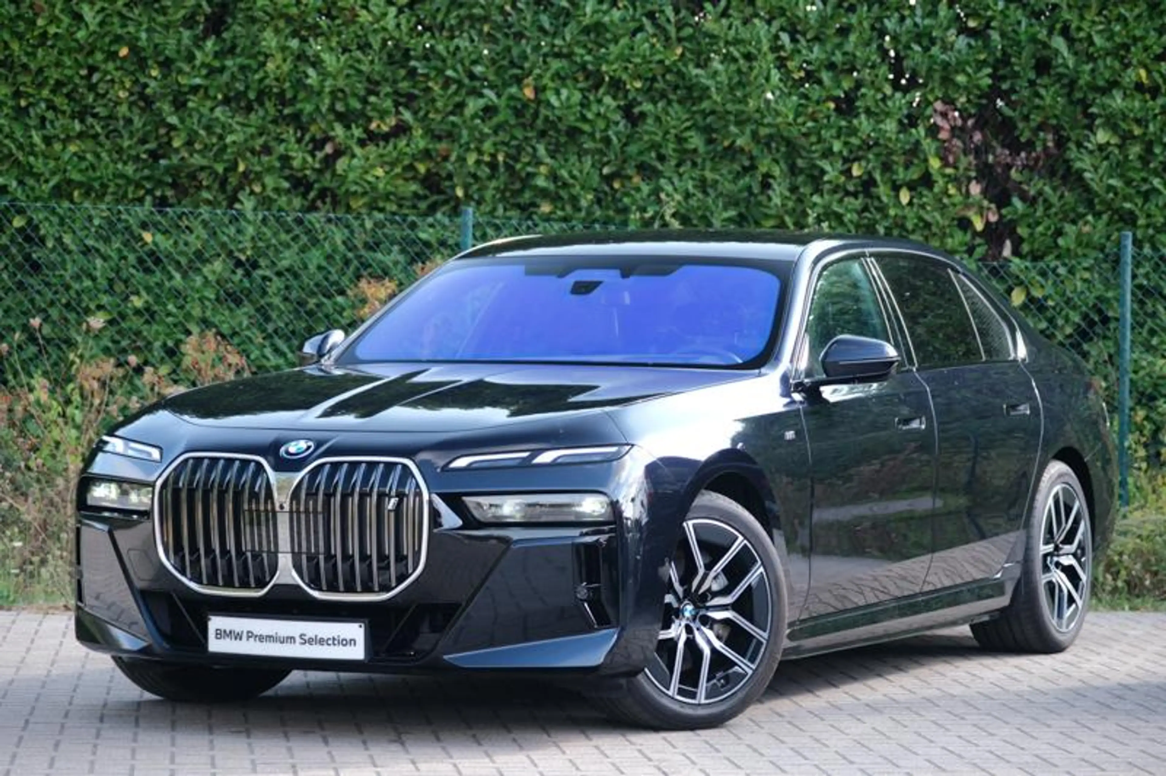 BMW i7 i7 eDrive50 M Sport | THEATRE SCREEN | ICONIC GLOW