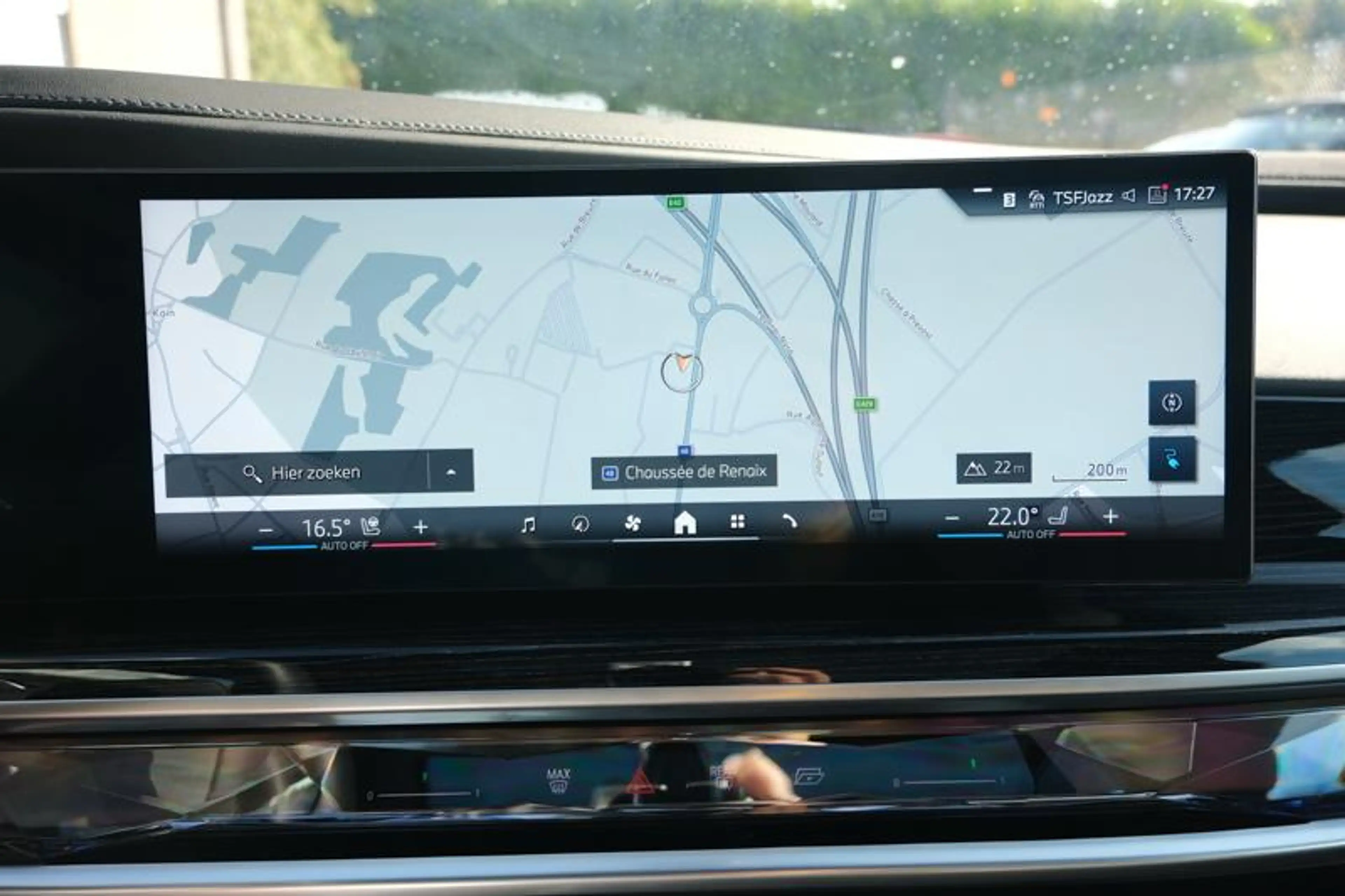 BMW i7 i7 eDrive50 M Sport | THEATRE SCREEN | ICONIC GLOW — photo 15