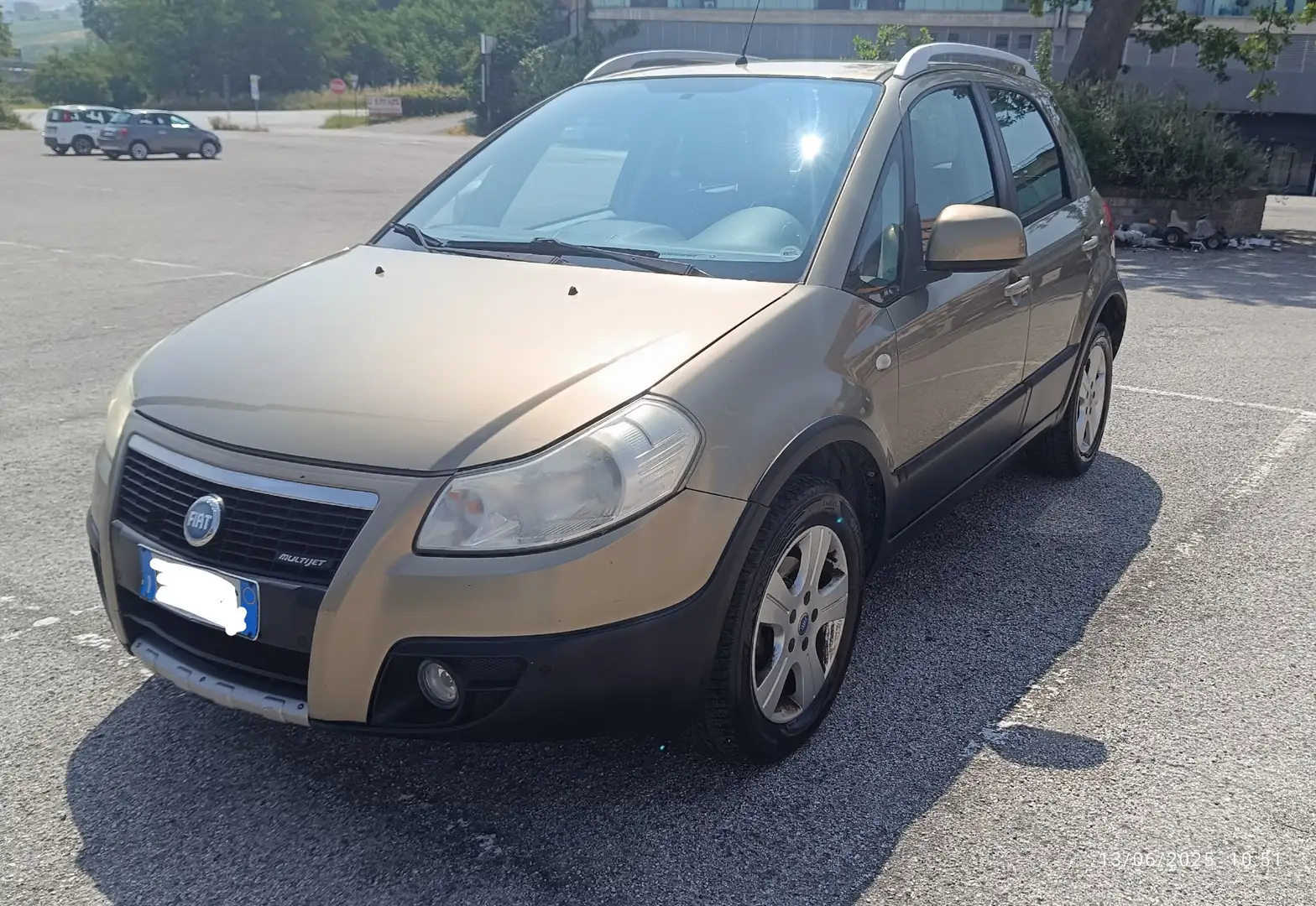 Fiat Sedici 1.9 mjt Dynamic 4x4 120cv Bronce - 2