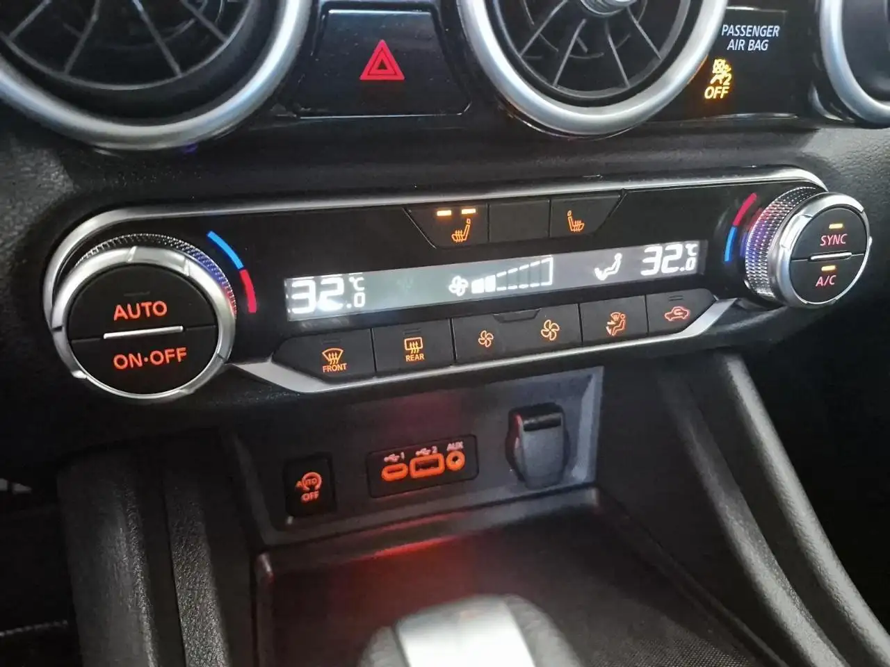 Nissan Sentra снимка Nissan Sentra