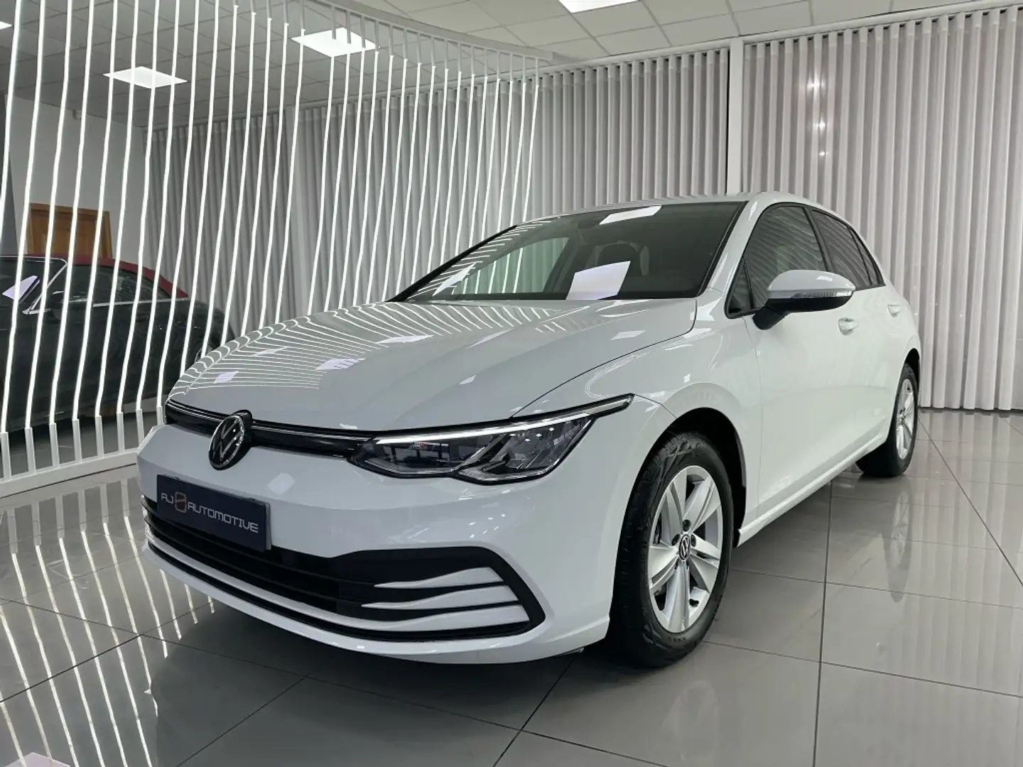 Volkswagen Golf 2.0TDI Life 85kW Weiß - 1