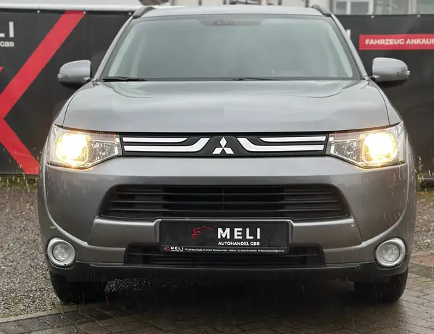 Mitsubishi Outlander Perfekte Historie Top Zustand