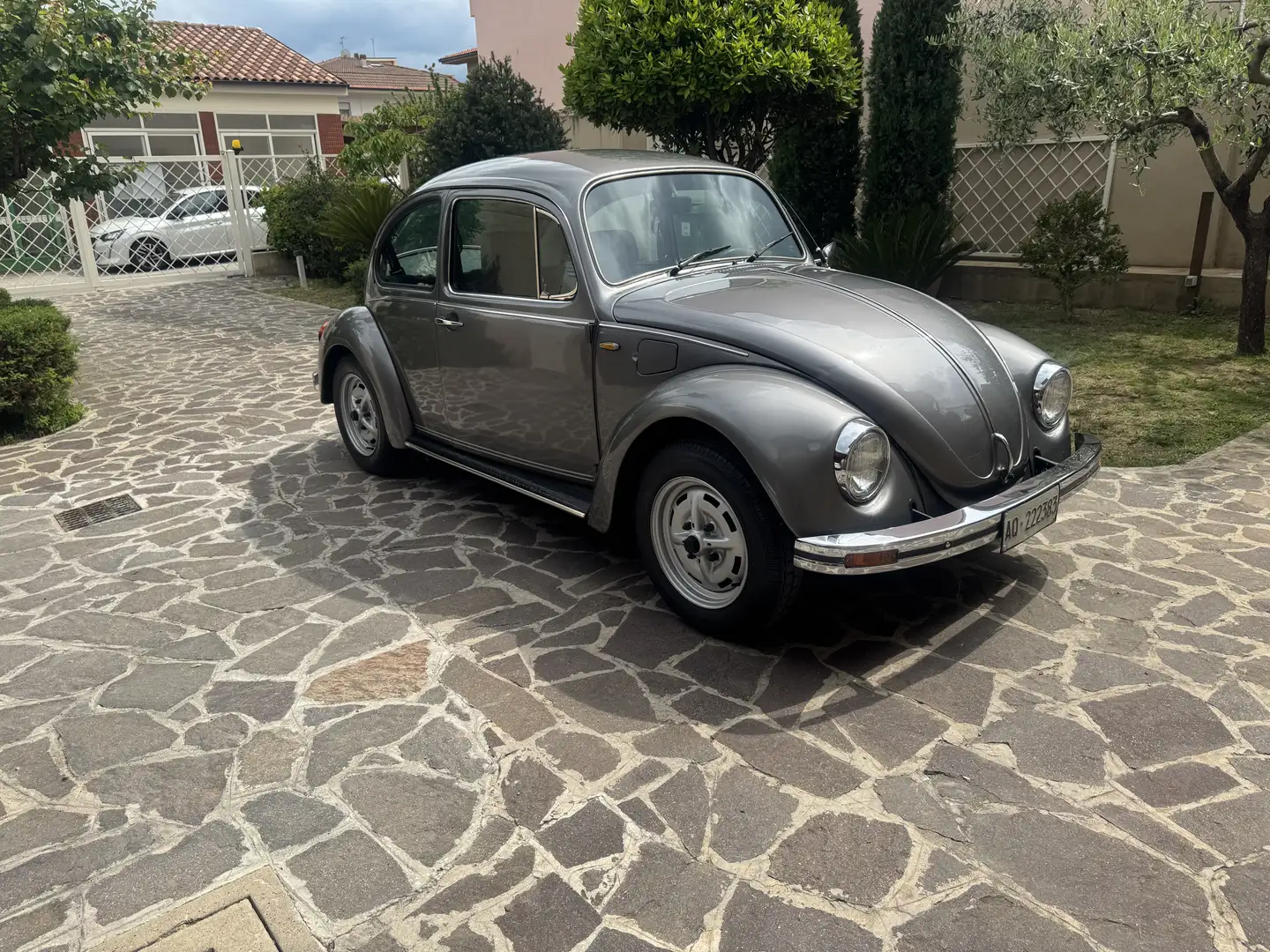Volkswagen Maggiolino 1.2 50 Anniversario - 1
