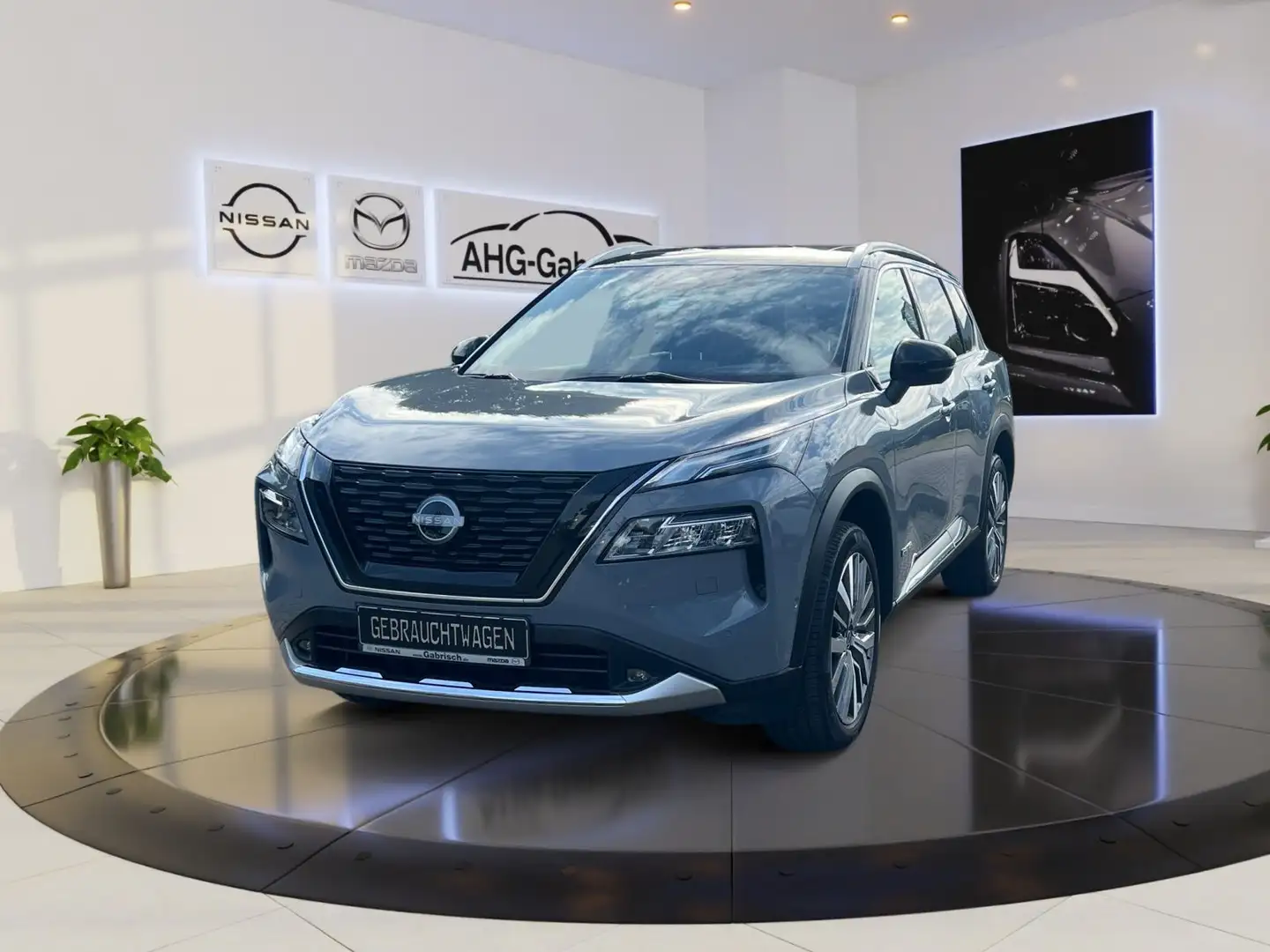Nissan X-Trail e-Power e-4orce Tekna+ Grey - 1