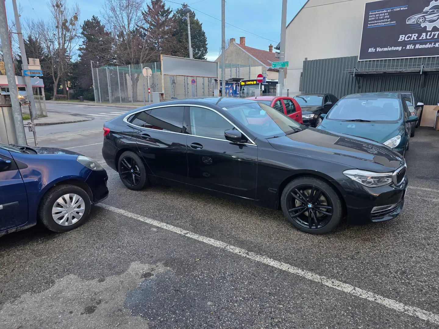 BMW 630 630 d Luxury Line Schwarz - 1