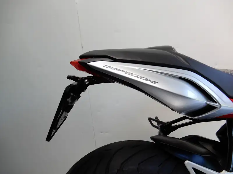 MV Agusta Brutale 675 - foto 6