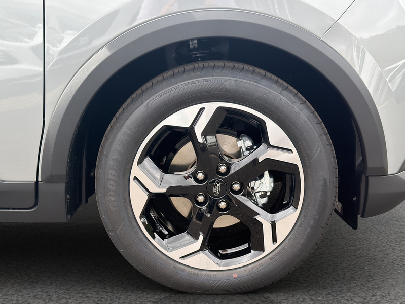 Ford Tourneo Courier Benzin Active — photo 10