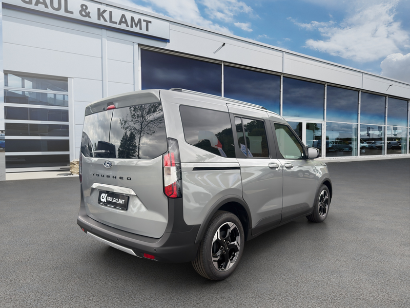 Ford Tourneo Courier Benzin Active — photo 5