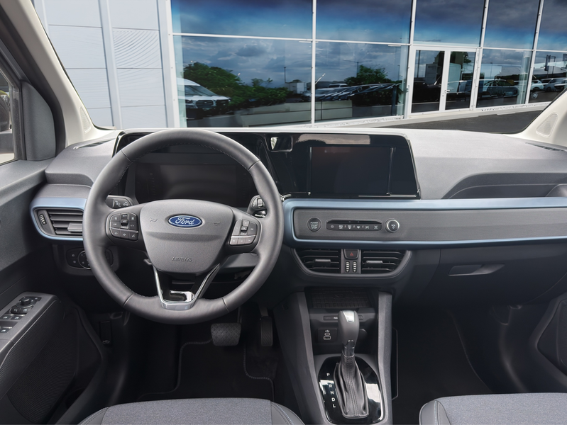 Ford Tourneo Courier Benzin Active — photo 14