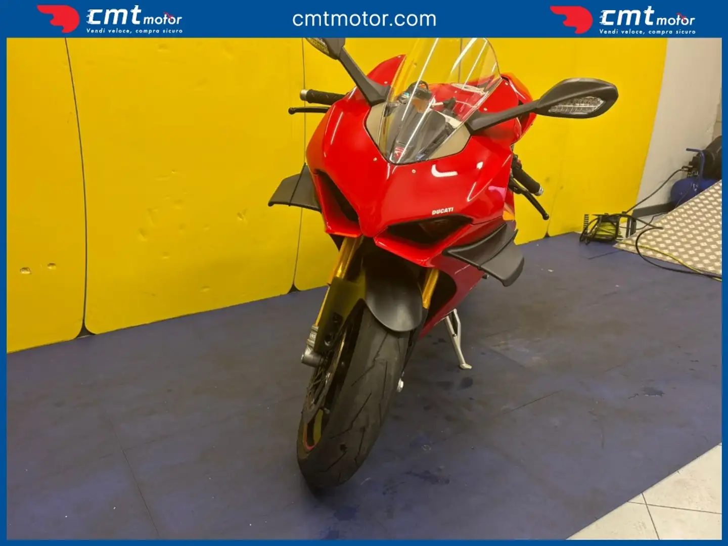 Ducati Panigale V4 1100 - 2