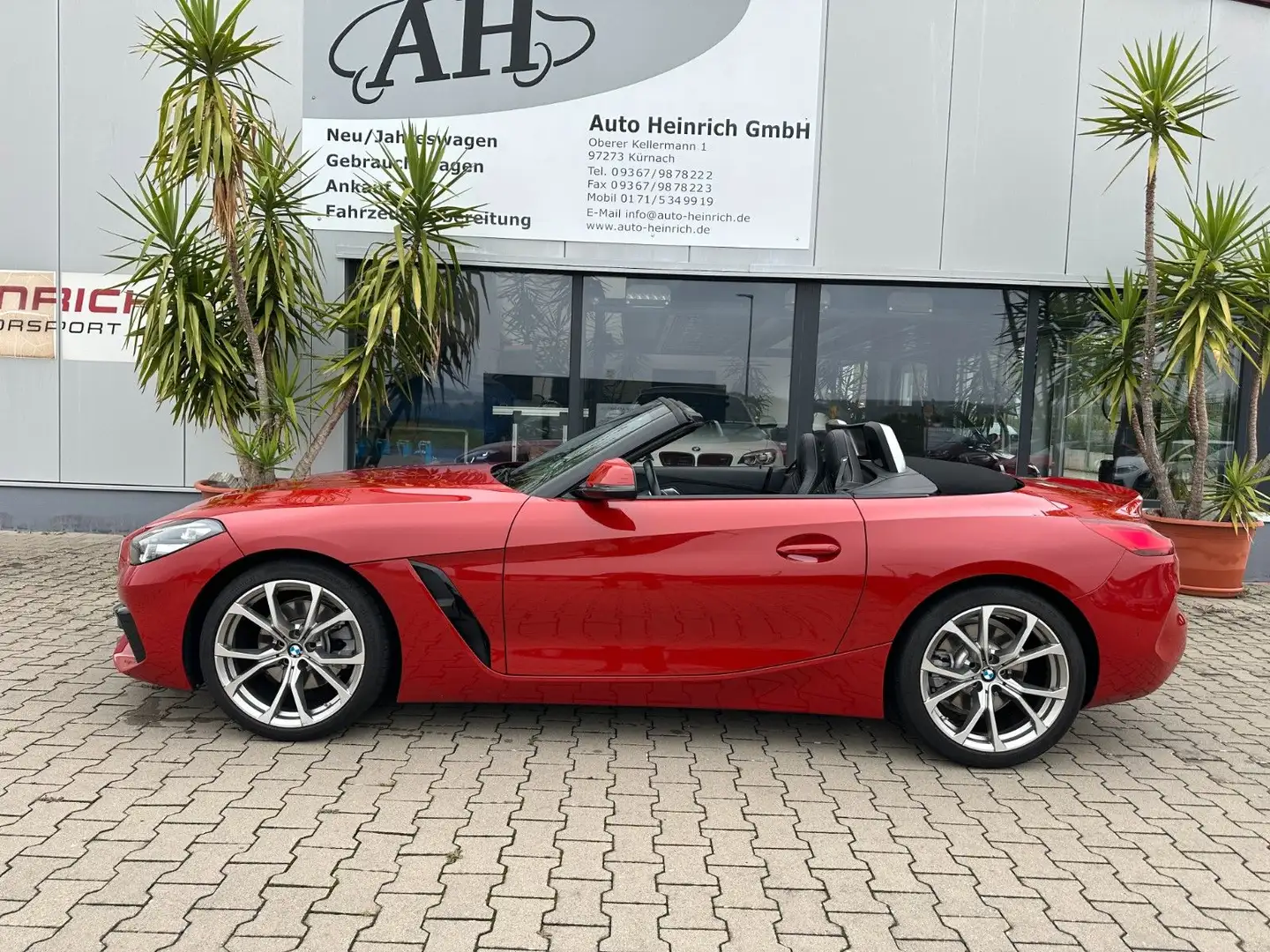 BMW Z4 Roadster sDrive 20 i Sport Line Rot - 2