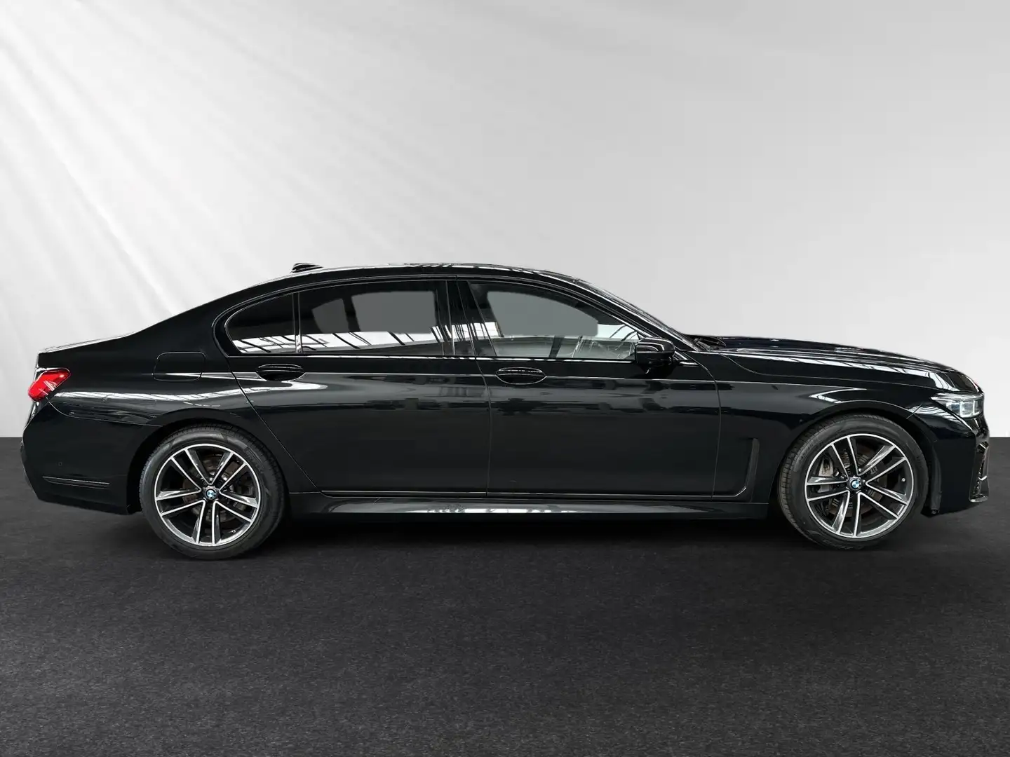 BMW 740 Ld xDrive bevorzugt an Händler/Export|TV-Fond Black - 2