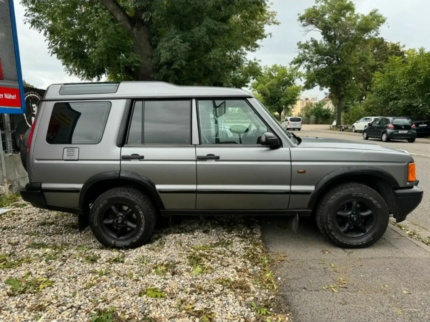 Land Rover Discovery Td5 ES Серый - 2
