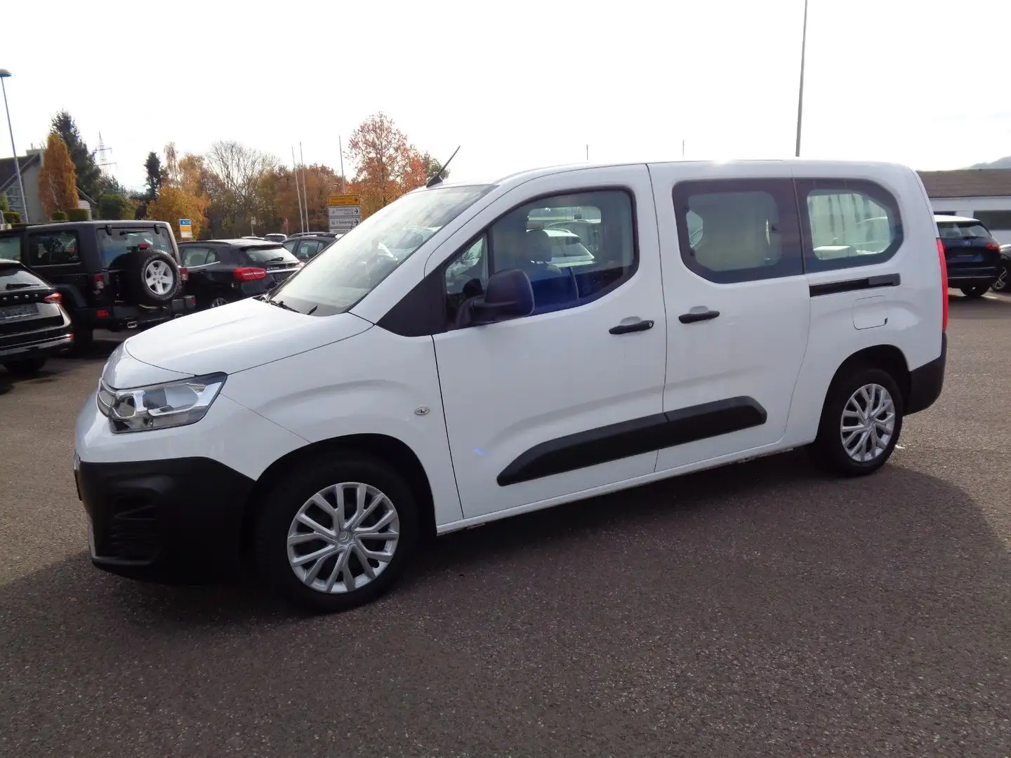 Citroen Berlingo XL Weiß - 1