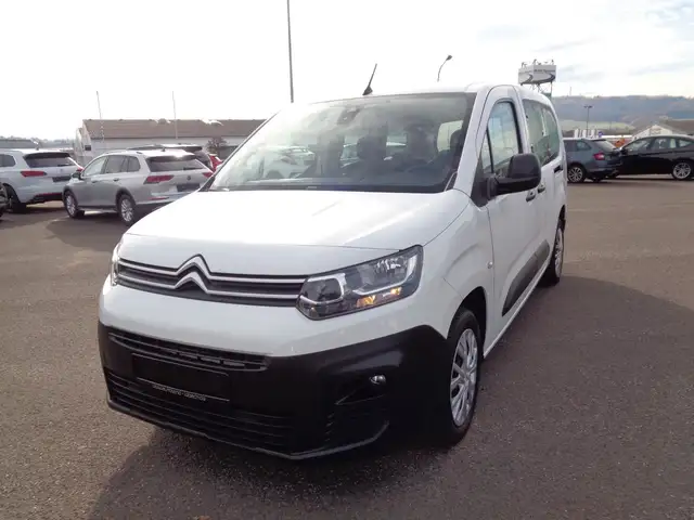 Citroen Berlingo view 2