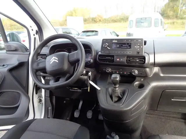 Citroen Berlingo view 9