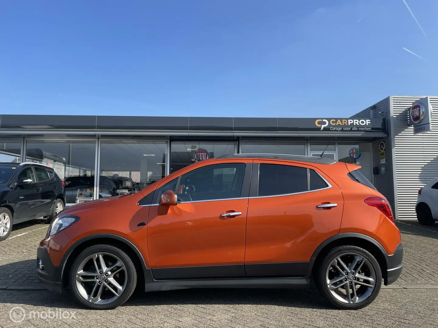 Opel Mokka 4x4 speciale Editie / rondom sportpakket Oranje - 2